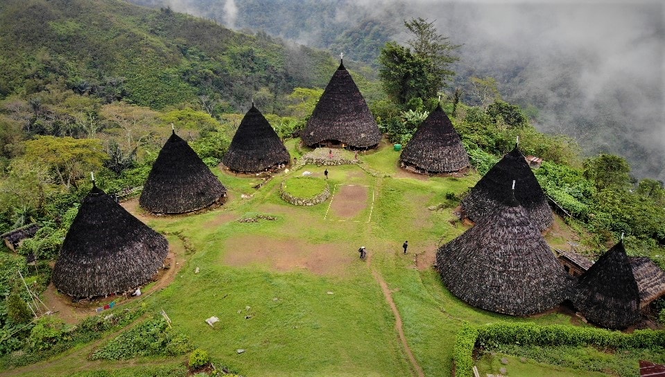 Kampung Adat Wae Rebo-Satar Mese Barat